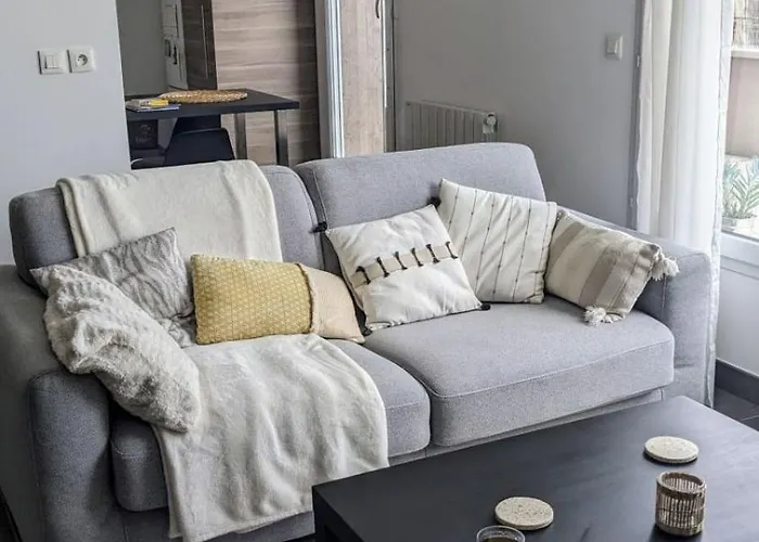 Apartament Comfortable Near Transport *